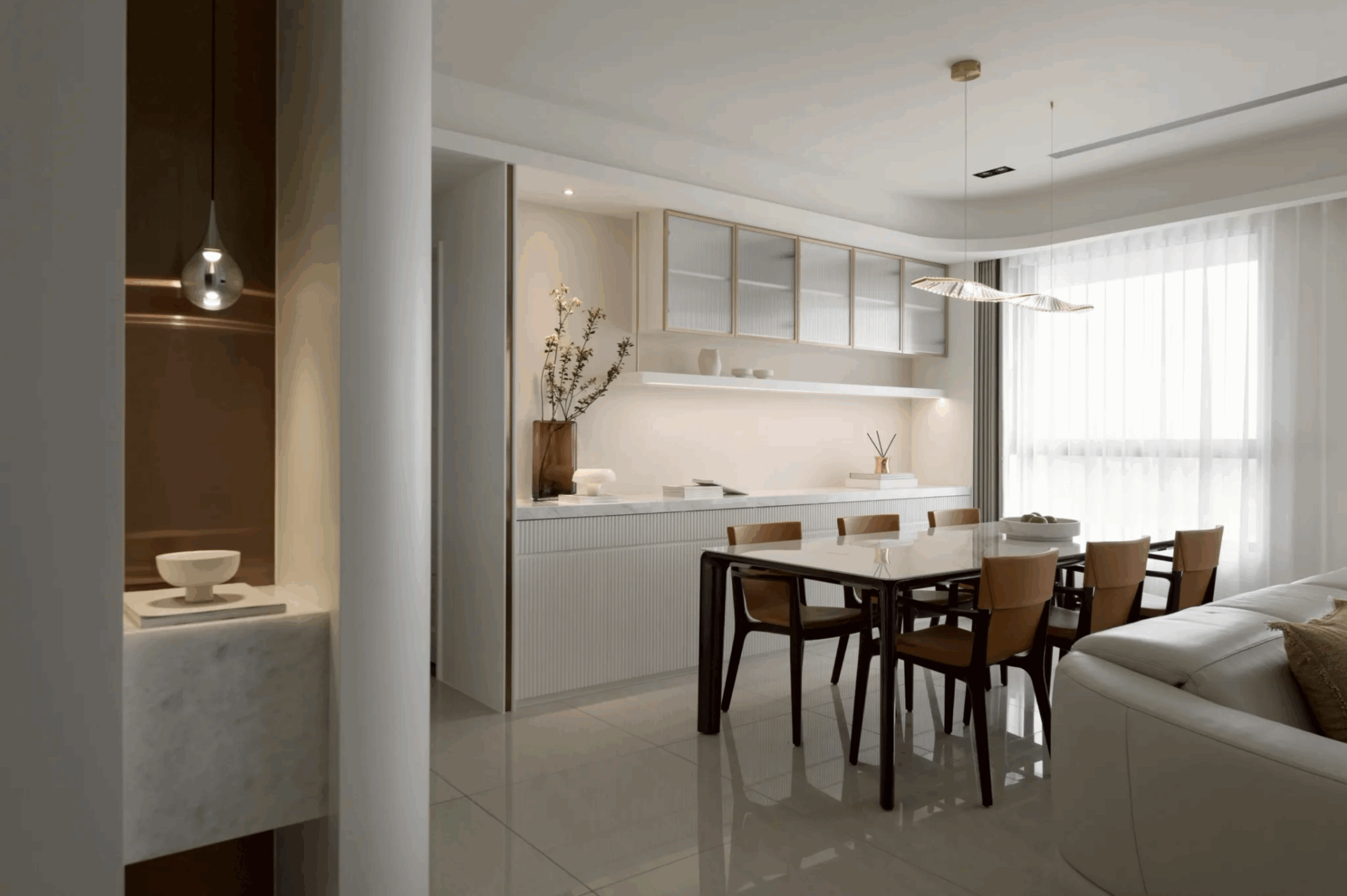 洞洞板、浴缸、黑色水龍頭真的好用嗎？喆禾室內設計張祐嘉總監揭露 7 個好看卻難維護的裝修地雷！教你避開裝潢陷阱，並透過住宅消保會「住保履約」服務，確保裝修安全不踩雷，打造真正好住的家。